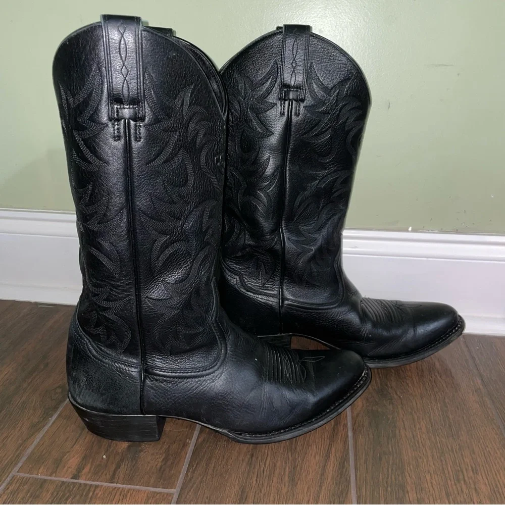 ARIAT Heritage Black Western Men embroidered Cowboy Boots 10.5 D Yellowstone